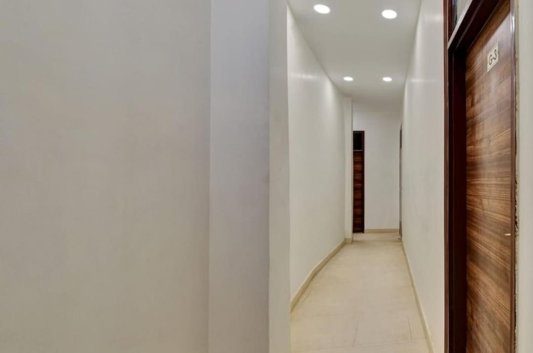 Hotel Sukoon - Ramesh Nagar Nueva Delhi Exterior foto